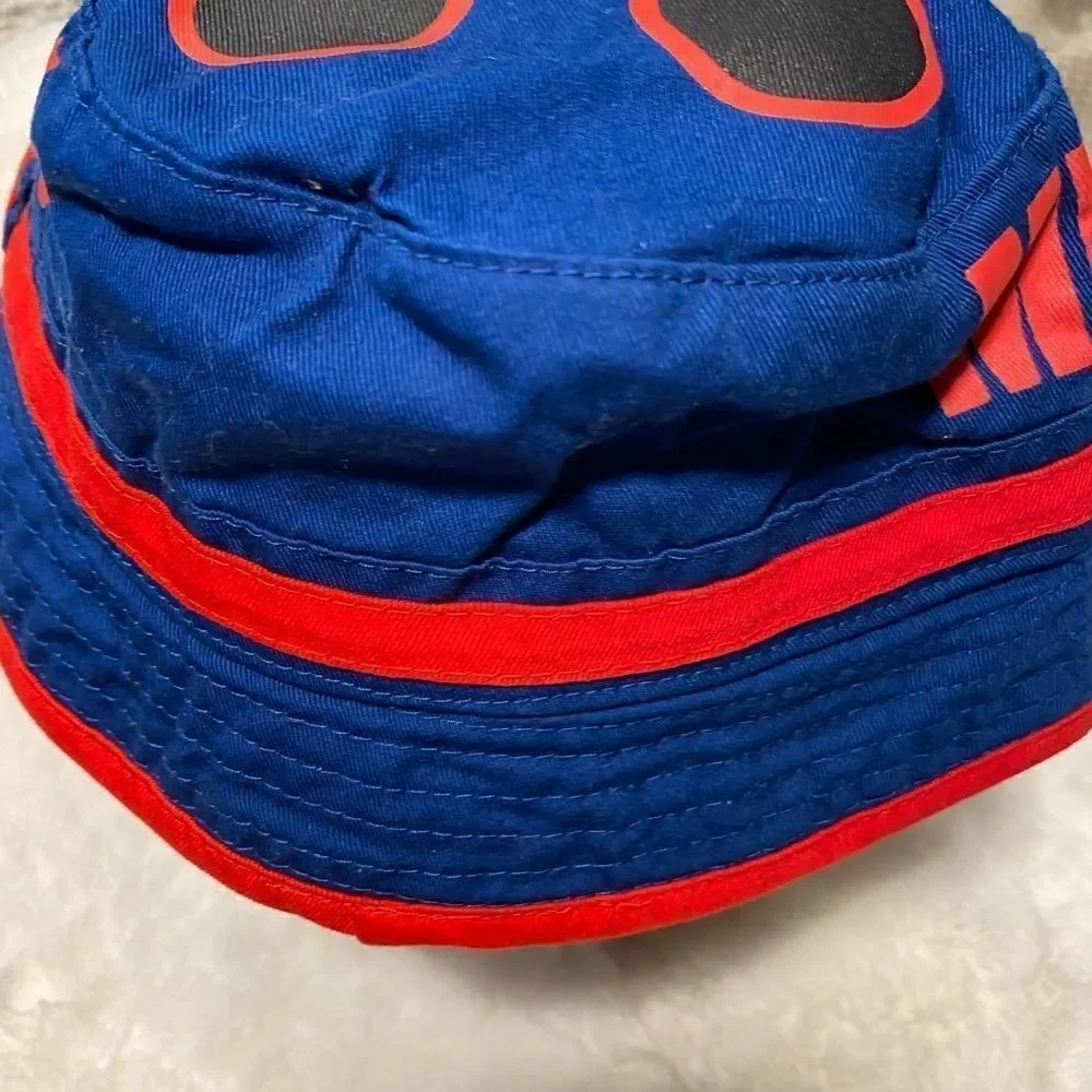 EUC Mickey Mouse Bucket Hat kids.
